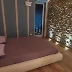 Apartment Duplex *