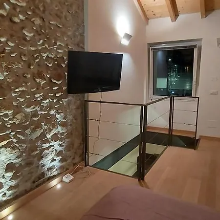 Apartment Duplex *